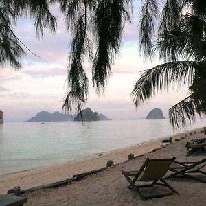 Coco Cottage Resort